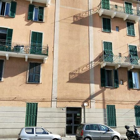 Apartamento Il Filo Di Claudia Savona Exterior foto